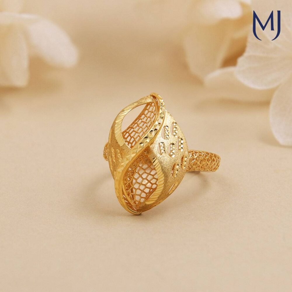 Buy Latest Gold Ring for Women Online India | Gold Ring for Women Designs -
