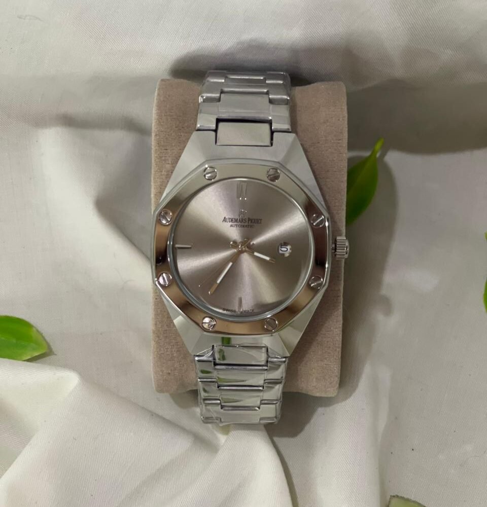 Audemars Piguet Royal Oak Silver Dial Stainless Steel Watch