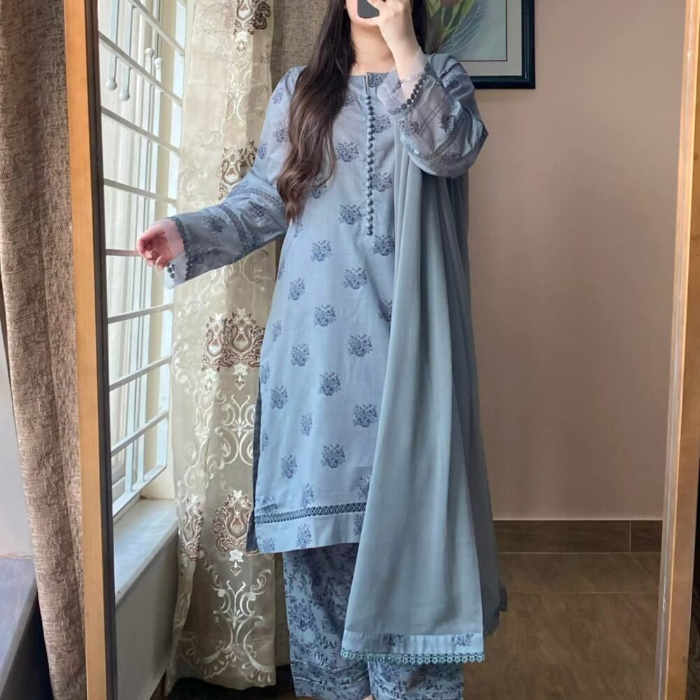 Elegant 3-Piece Lawn Printed Suit for Women - Pale Blue Ethnic Wear with Dupatta & Shalwar